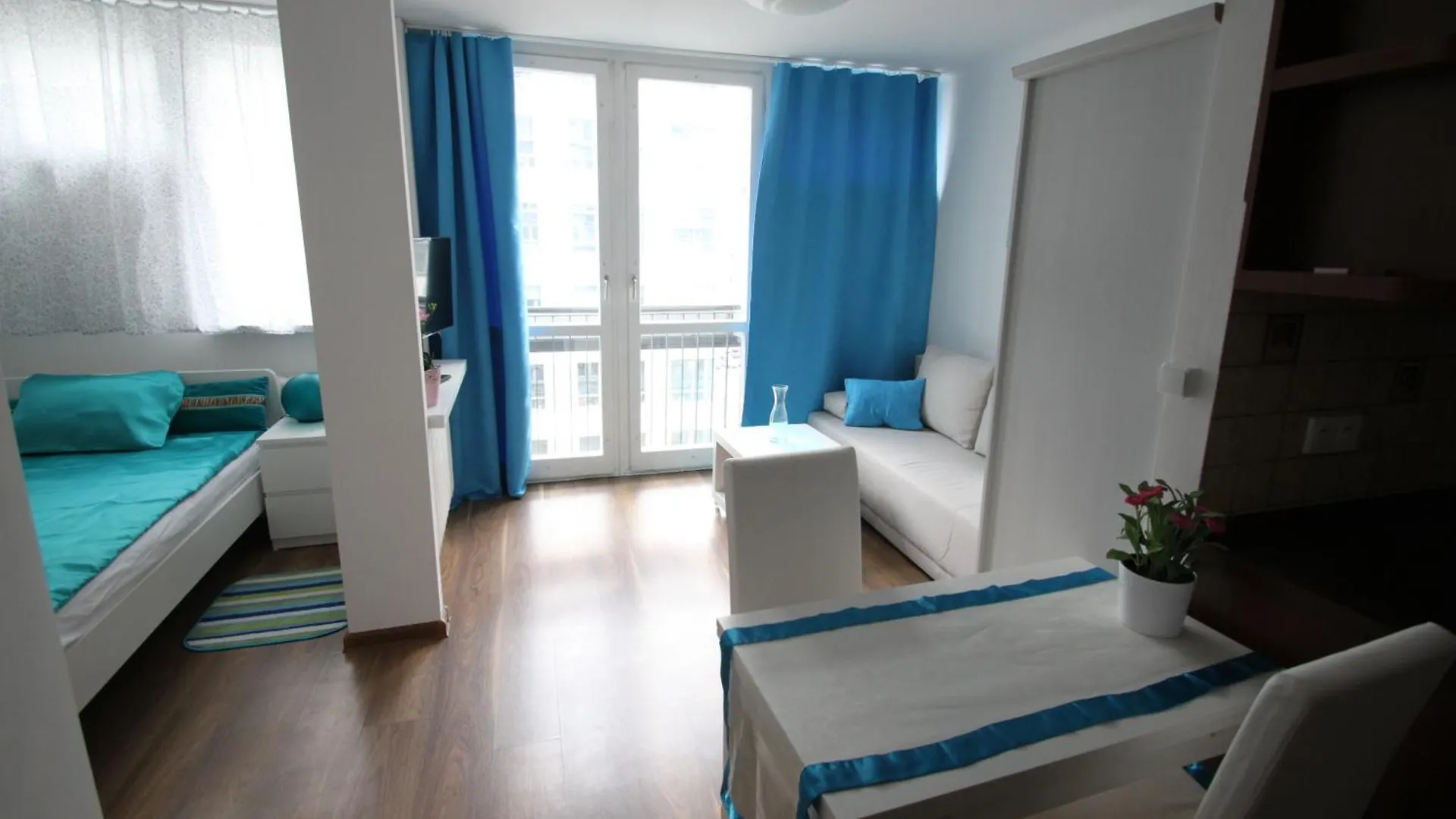 Appartement Center Palac Kultury Metro Warschau